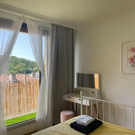 Apartmán Bergson - 80m2, 2 Grandes Chambres, Entierement Renovee Et Equipee, Lumineux, Wifi, Balcon, Calme, Vue Imprenable *